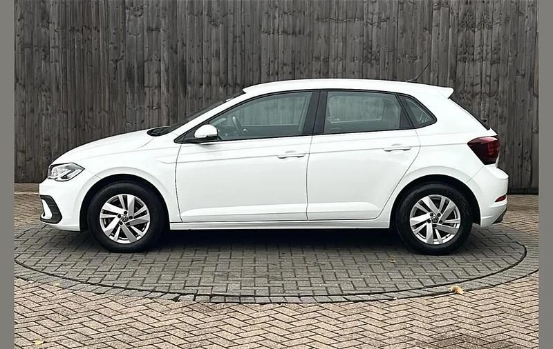 White Used 2022 VW Polo Life Hatchback | £15,999 (Good price) - Image 1/4