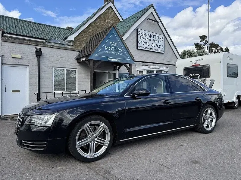 Used Audi A8 Sport 246 HP (180 kW) 2013 Black Sedan