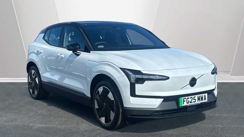Black New 2025 Volvo EX30 Performance SUV | £36,750 (Good price) - Image 1/3