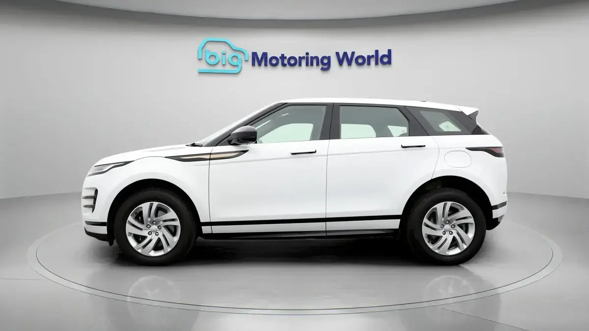 Used Land Rover Range Rover evoque R-Dynamic 309 HP (227 kW) 2023 White SUV