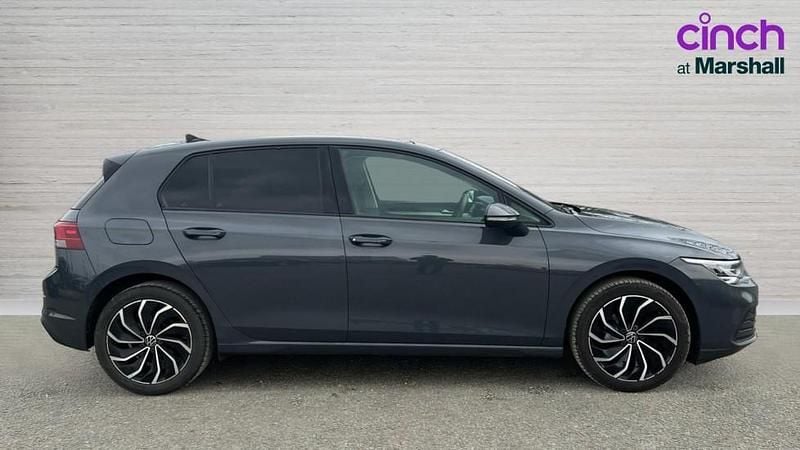 Used VW Golf VIII Life 130 HP (95 kW) 2021 Grey