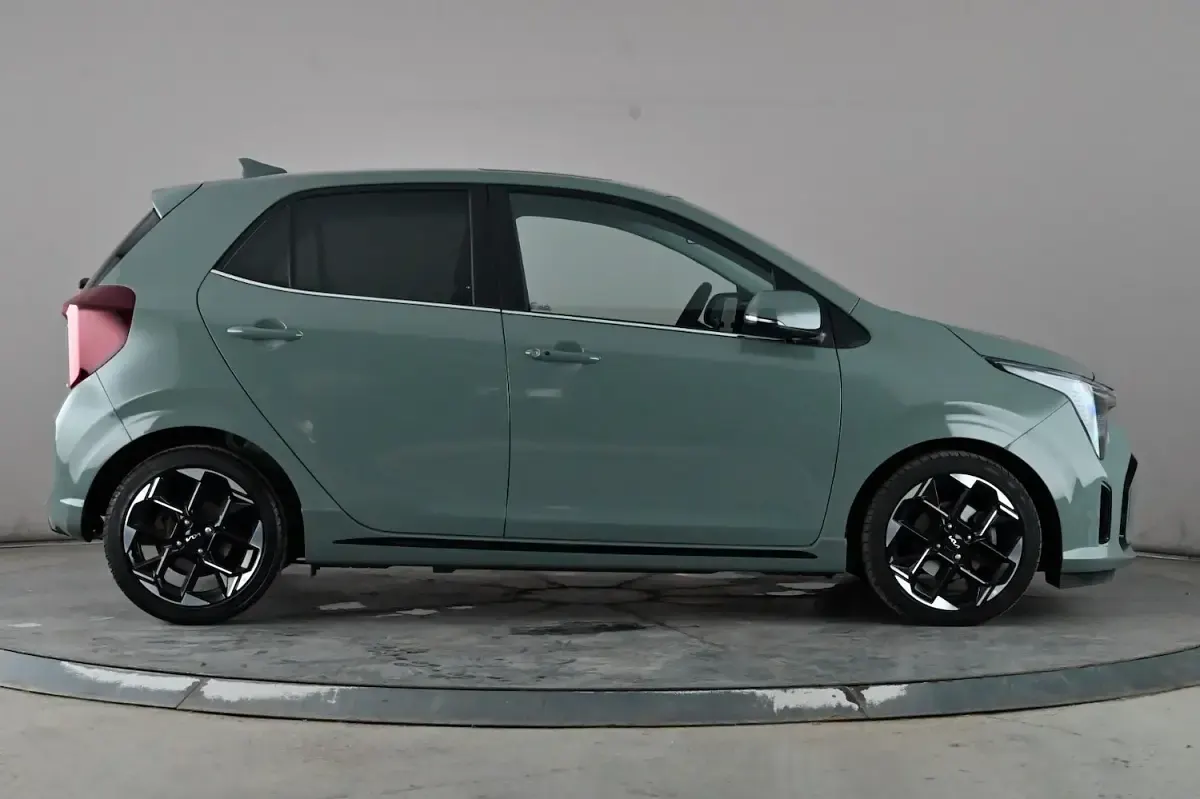 Used Kia Picanto GT-Line S 79 HP (58 kW) 2024 Green Hatchback