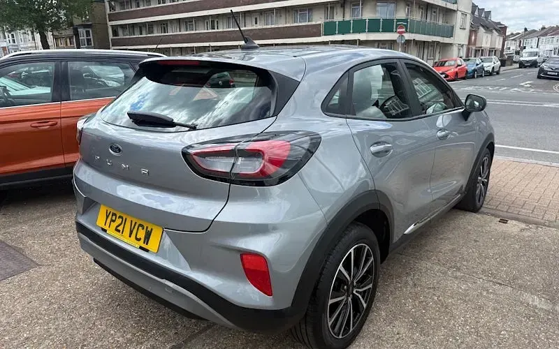 Gebraucht Ford Puma Titanium 125 PS (91 kW) 2020 Silber SUV