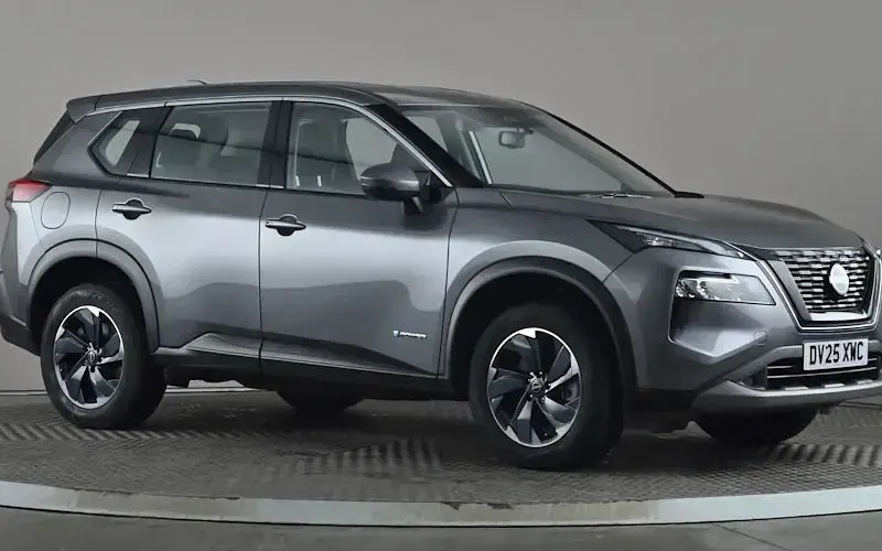 Gebraucht Nissan X-Trail Acenta Premium 213 PS (156 kW) 2025 SUV