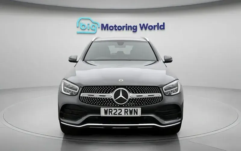 Used Mercedes E300 AMG line 306 HP (225 kW) 2022 Estate