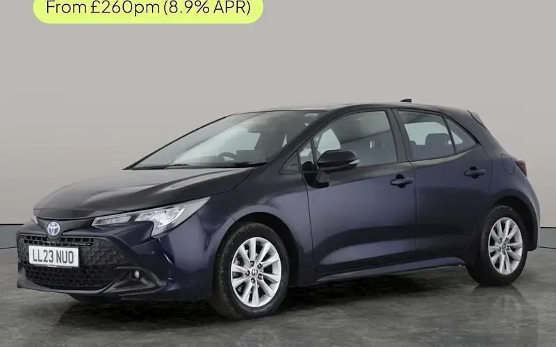 Used Toyota Corolla 140 HP (102 kW) 2023 Hatchback