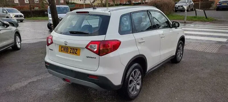 Used Suzuki Grand Vitara SZ4 2018 White Hatchback