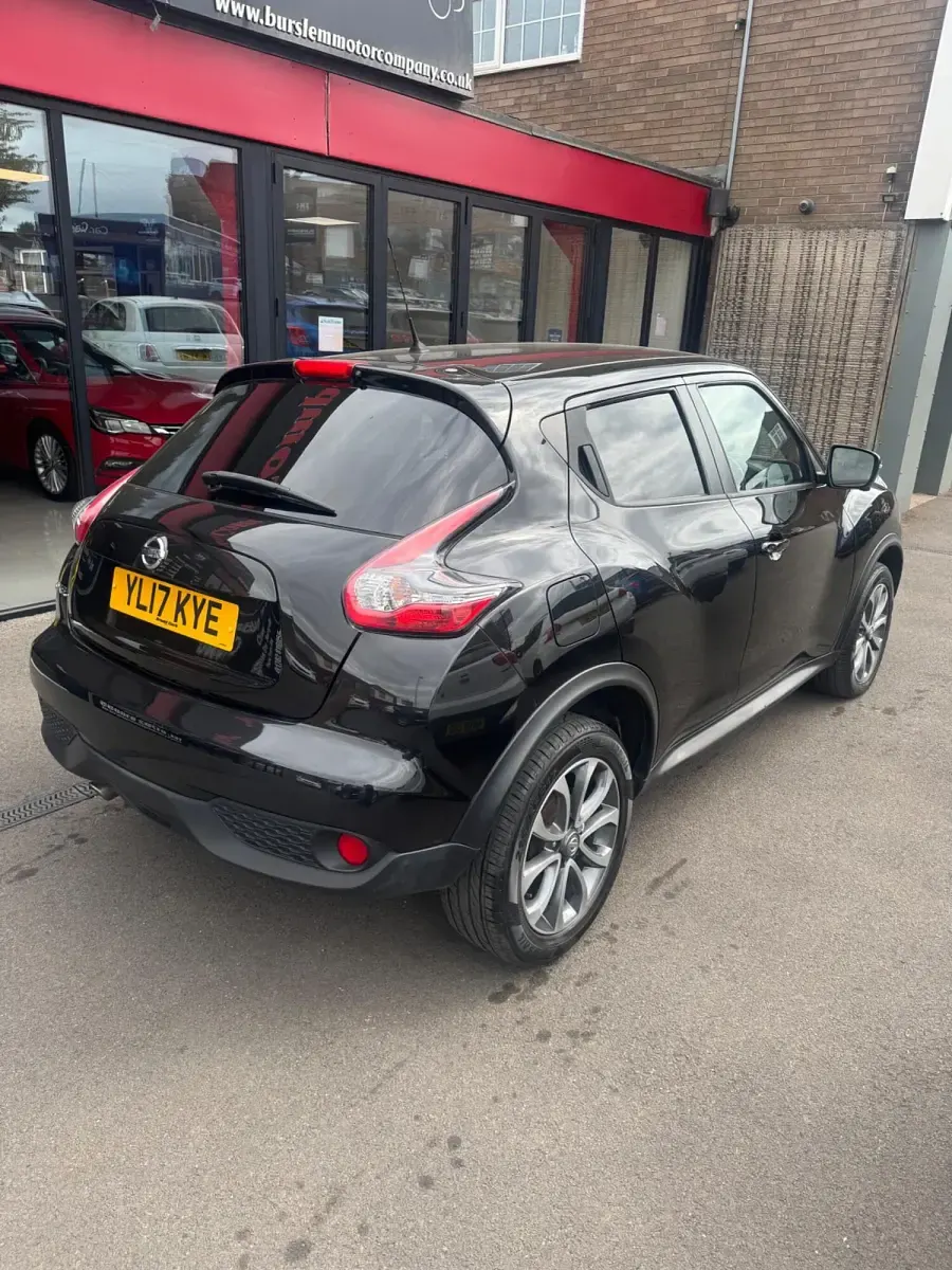 Used Nissan Juke Tekna 110 HP (80 kW) 2017 Black SUV