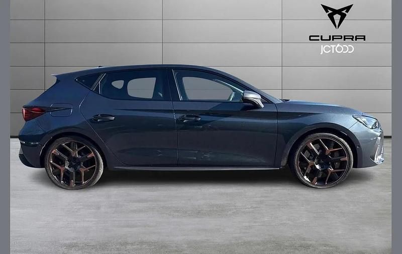 New Cupra Leon VZ3 268 HP (197 kW) 2025 Grey Hatchback