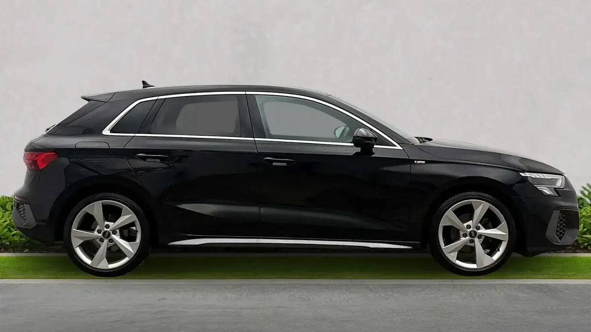 Used Audi A3 Sportback S-Line 110 HP (80 kW) 2023 Black Hatchback