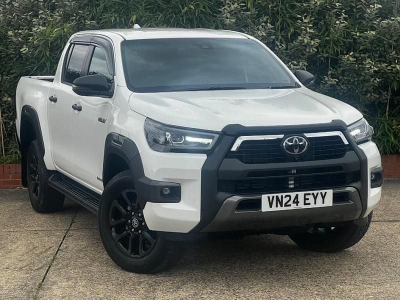 White Used 2024 Toyota HiLux Pickup | £34,995 (Fair price) - Image 1/4