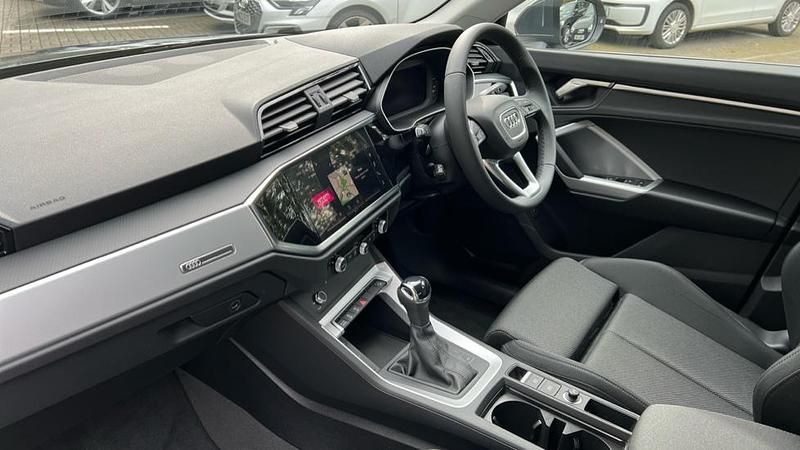 New Audi Q3 Sport 150 HP (110 kW) 2026 Grey SUV