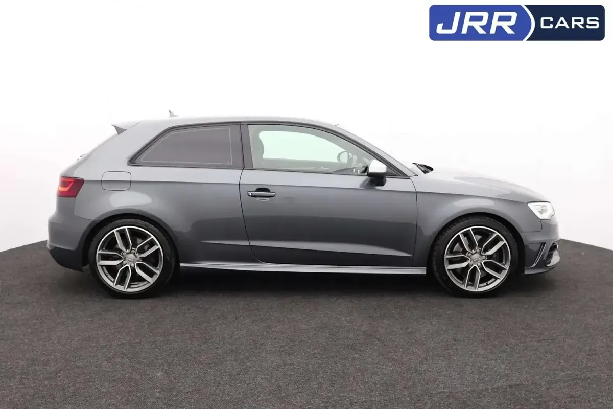 Used Audi S3 Sportback Comfort 296 HP (217 kW) 2016 Grey Hatchback