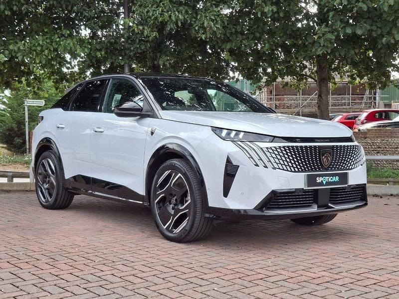 Used Peugeot e-3008 GTi 156 kW (213 HP) 2024 White SUV