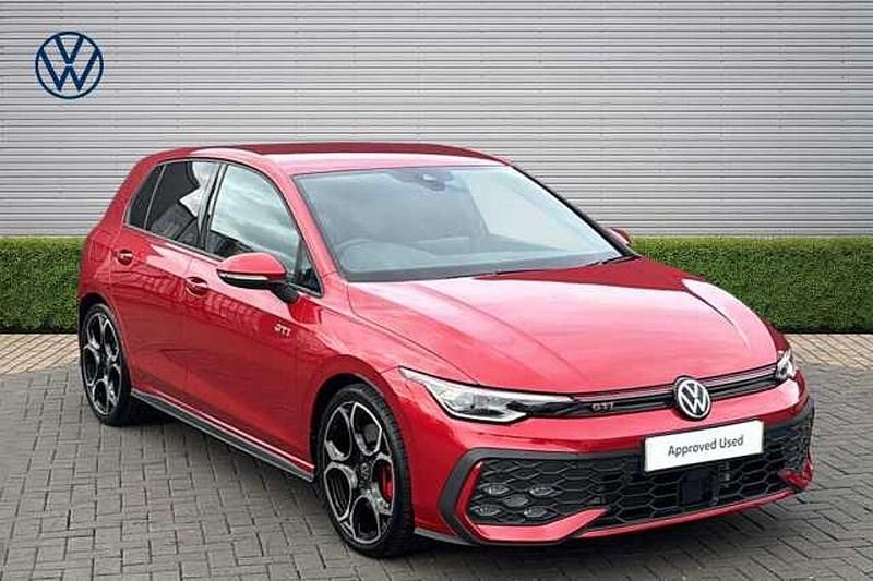 Used VW Golf VIII 265 HP (194 kW) 2025