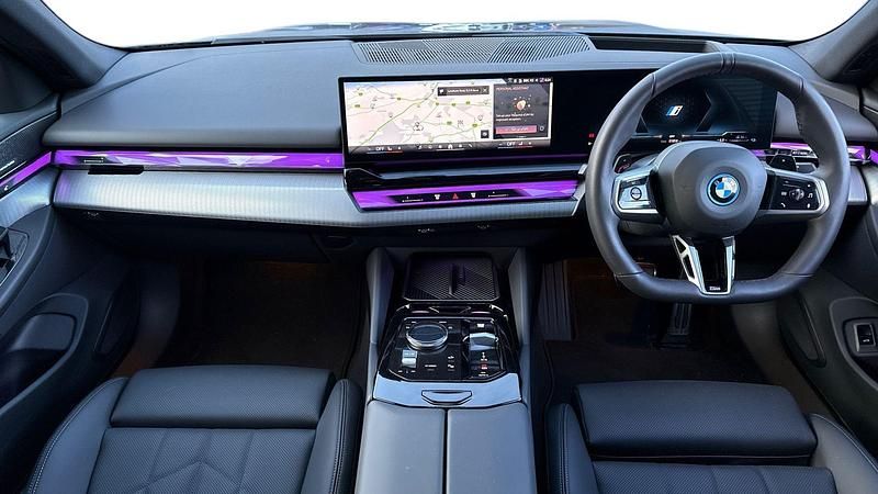 Used BMW 530e M Sport 295 HP (216 kW) 2025 Blue