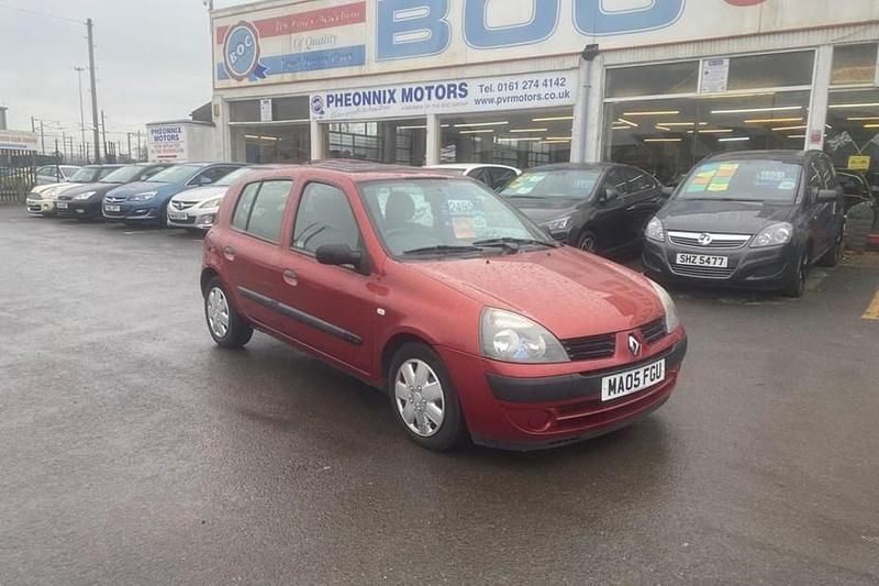 Red Used 2005 Renault Clio II Expression Hatchback | £2,495 (Fair price) - Image 1/1