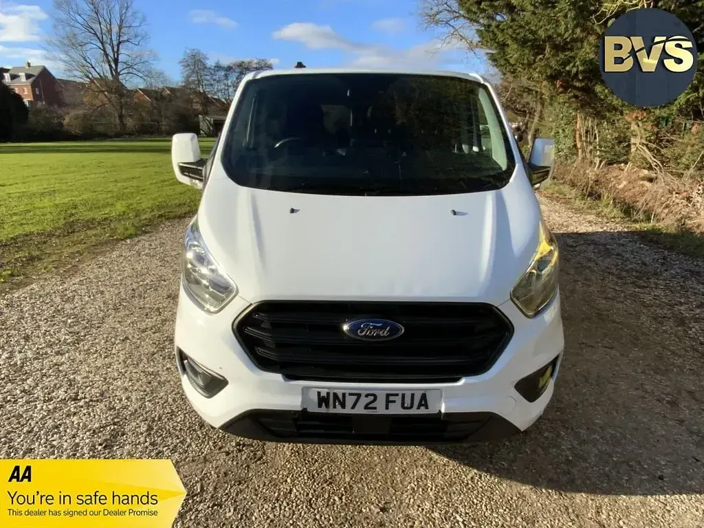 Used Ford Transit Custom Trend 130 HP (95 kW) 2022 White Van