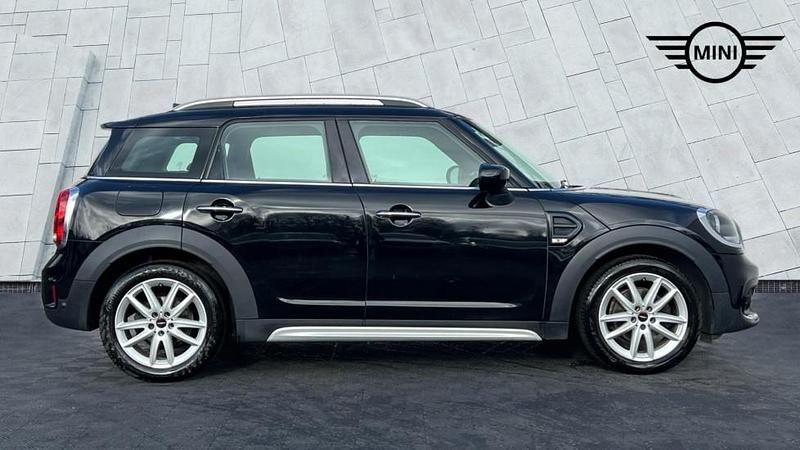 Used Mini Cooper Countryman Sport 134 HP (98 kW) 2020 Black SUV