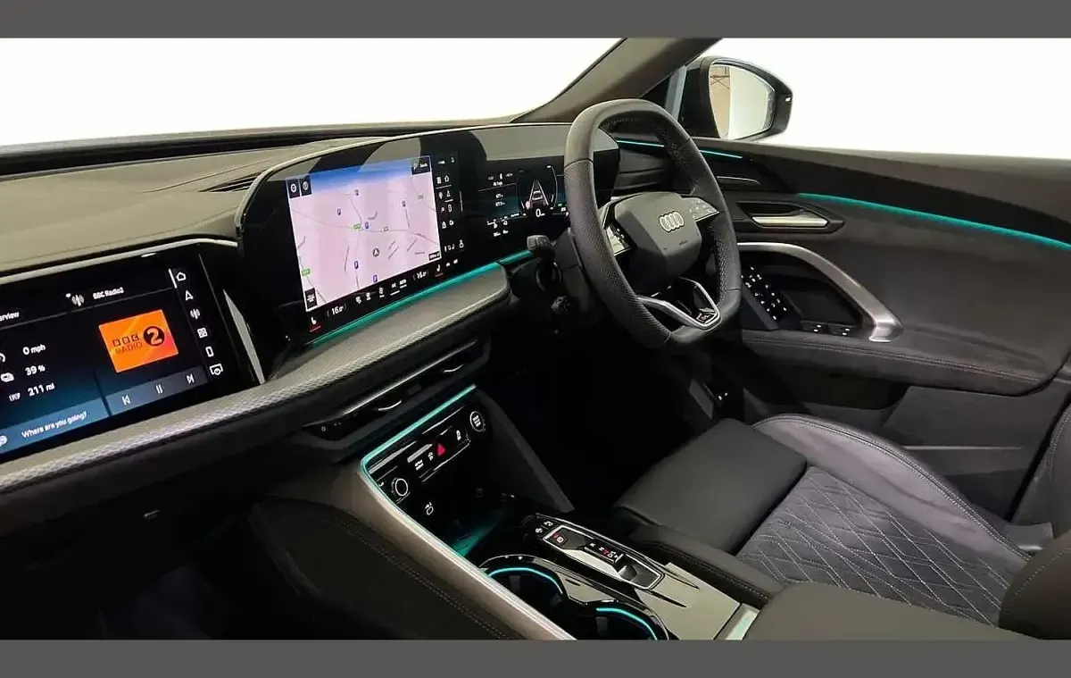New Audi Q5 Comfort 295 HP (216 kW) 2026 Black SUV
