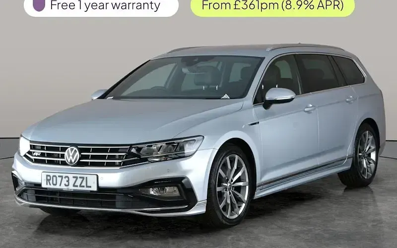 Used VW Passat R-line 150 HP (110 kW) 2023 Estate