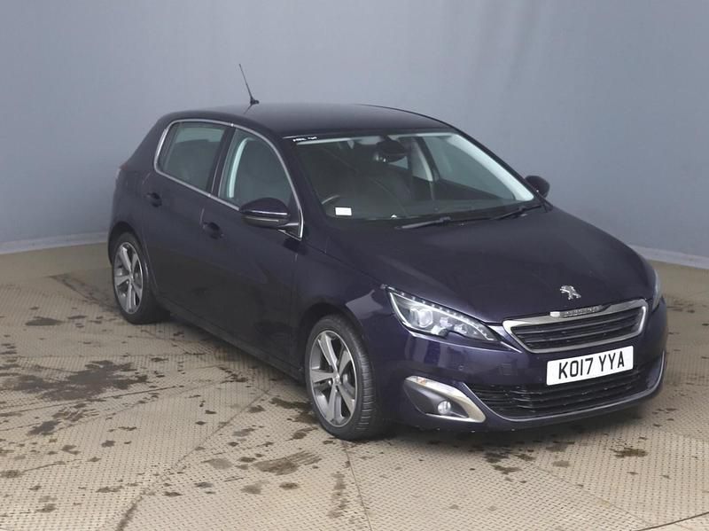 Used Peugeot 308 Allure 130 HP (95 kW) 2017 Blue Hatchback