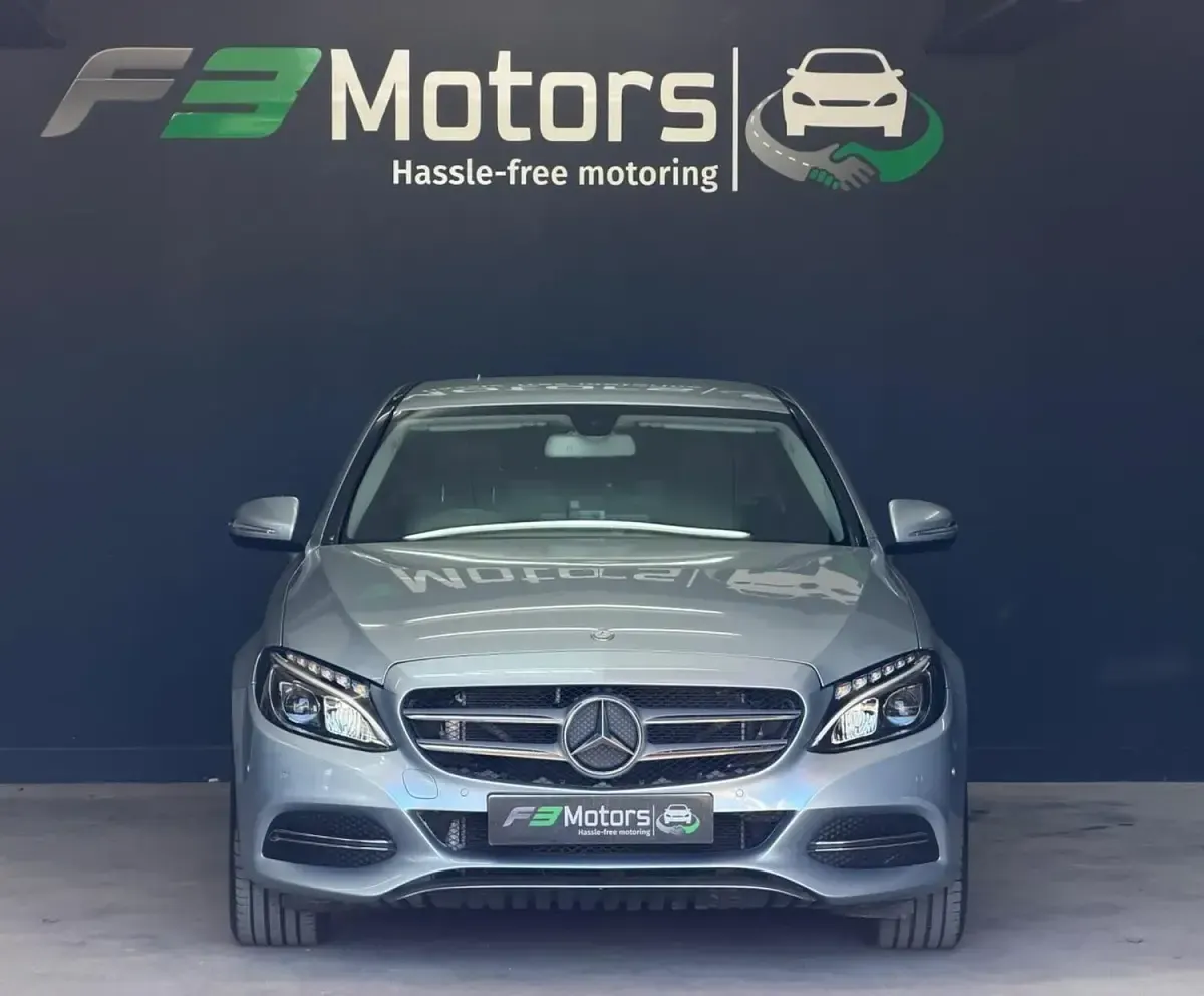 Used Mercedes C200 184 HP (135 kW) 2015 Silver Sedan
