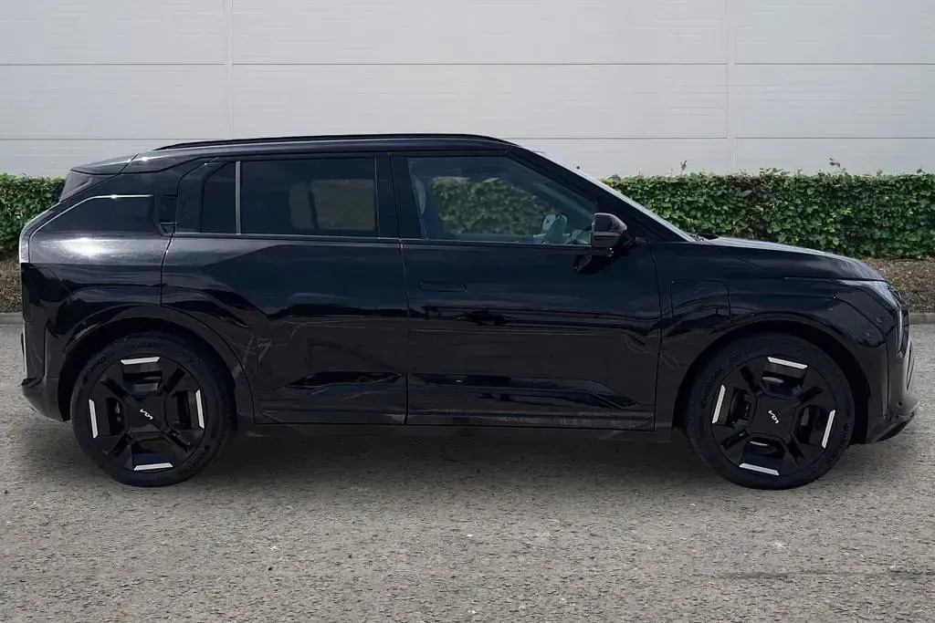 Used Kia EV3 GT-Line 147 kW (201 HP) 2024 Black SUV