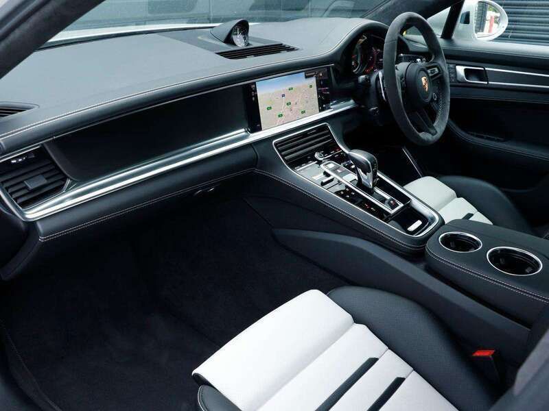 Used Porsche Panamera 473 HP (347 kW) 2025 Grey Sedan
