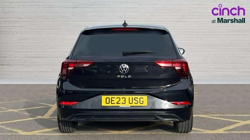 Used VW Polo Life 94 HP (69 kW) 2023 Black Hatchback