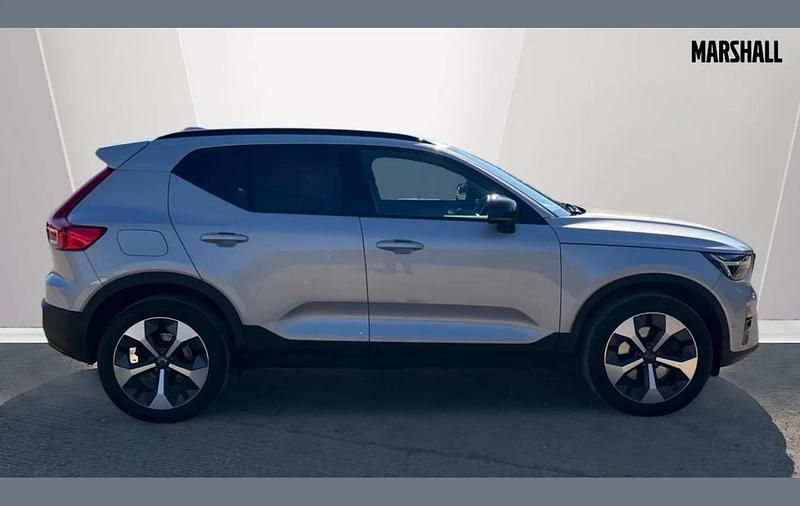 Used Volvo XC40 Ultimate 194 HP (142 kW) 2023 Silver SUV