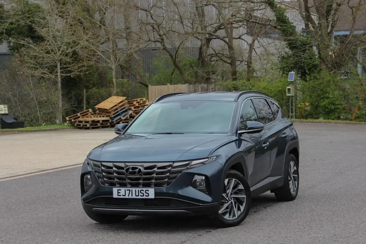 Used Hyundai Tucson Premium 150 HP (110 kW) 2022 Blue SUV