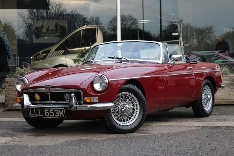 Red Used 1972 MG B Cabriolet | £17,500 - Image 1/4