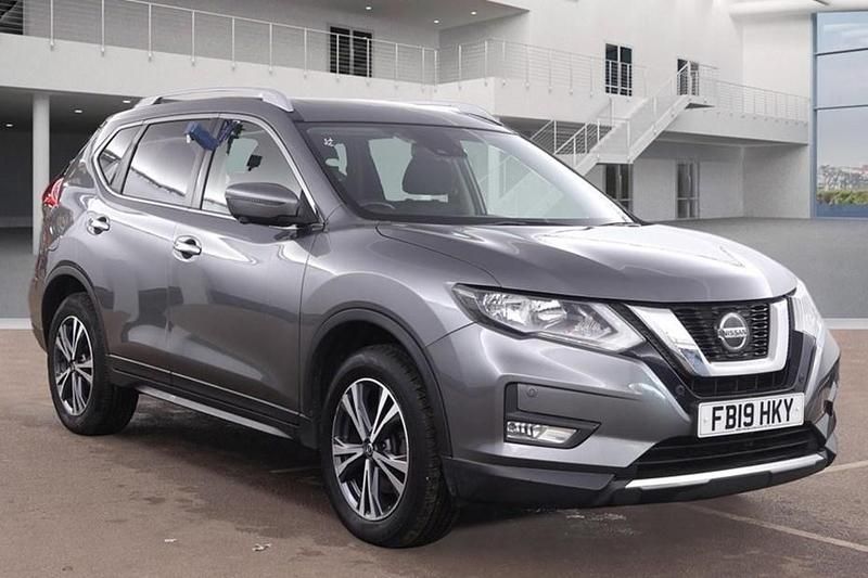 Used Nissan X-Trail N-Connecta 150 HP (110 kW) 2019 Grey SUV