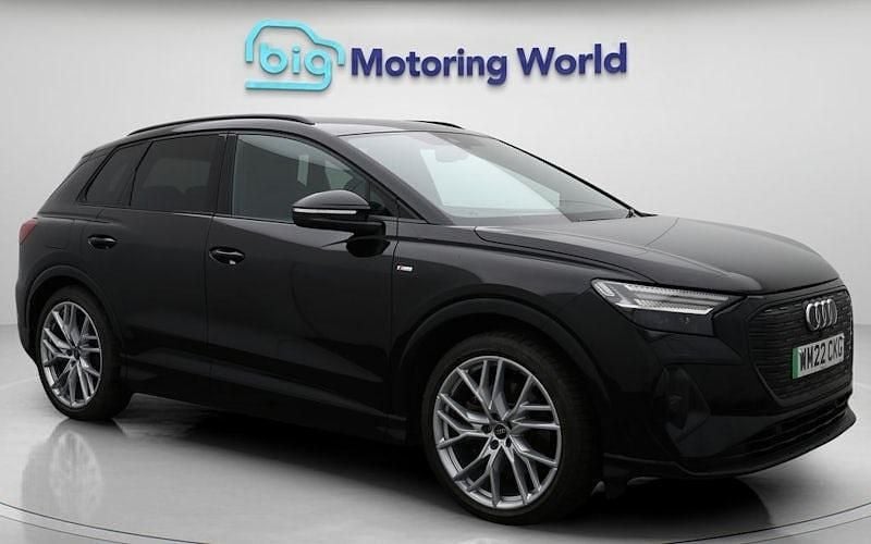 Used 2023 Audi Q4 e-tron SUV | £26,900 (Expensive) - Image 1/4