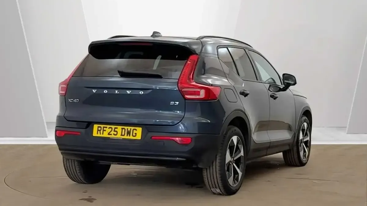 Used Volvo XC40 Plus 161 HP (118 kW) 2026 SUV