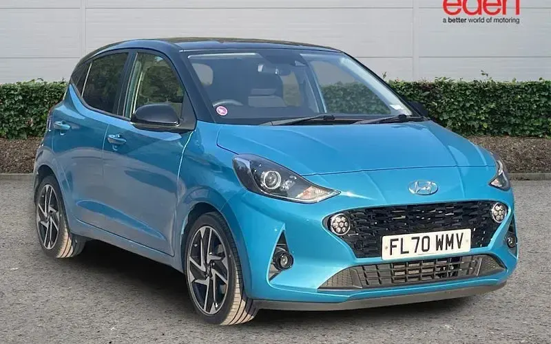 Used Hyundai i10 Premium 84 HP (61 kW) 2023 Hatchback