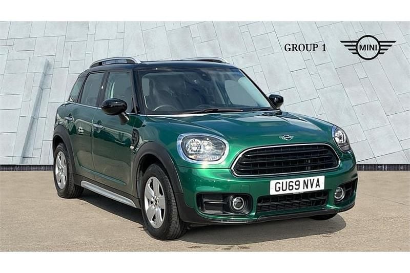 Used Mini Cooper Countryman Classic 136 HP (100 kW) 2019 Green SUV
