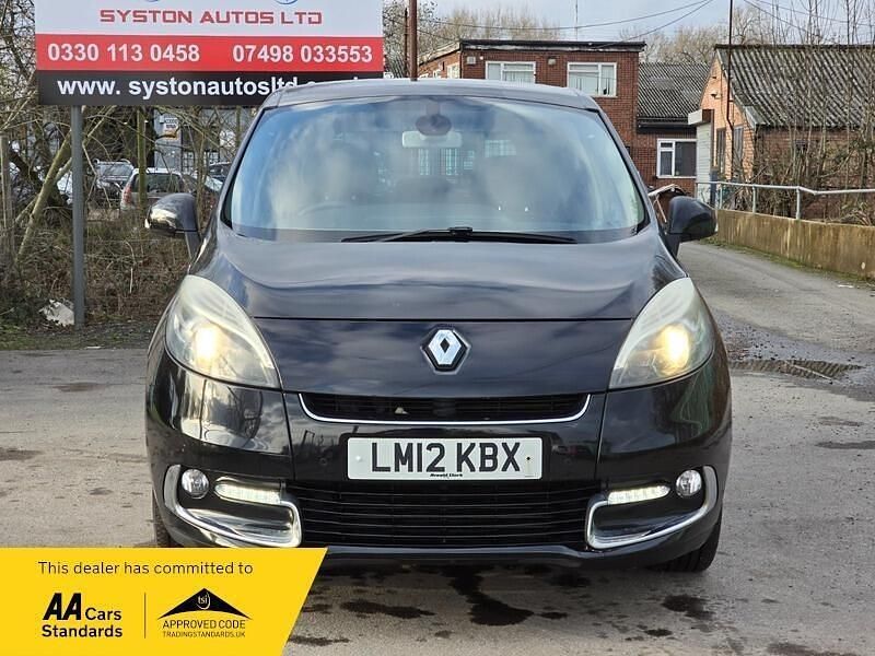 Used Renault Scénic III Dynamique 110 HP (80 kW) 2012 Black MPV
