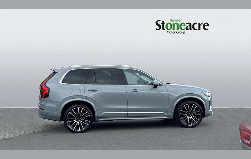Used Volvo XC90 Ultra 250 HP (183 kW) 2025 Grey SUV