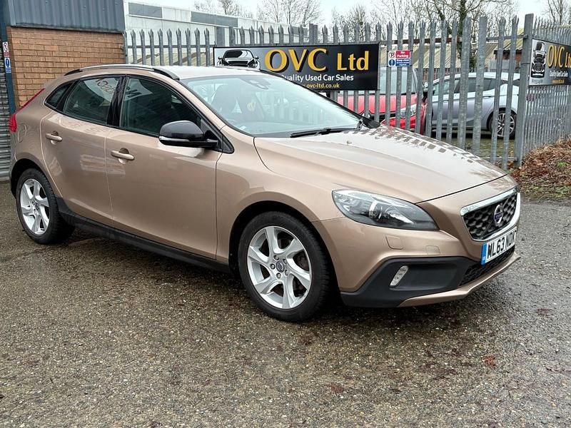 Used Volvo V40 2013 Bronze Hatchback