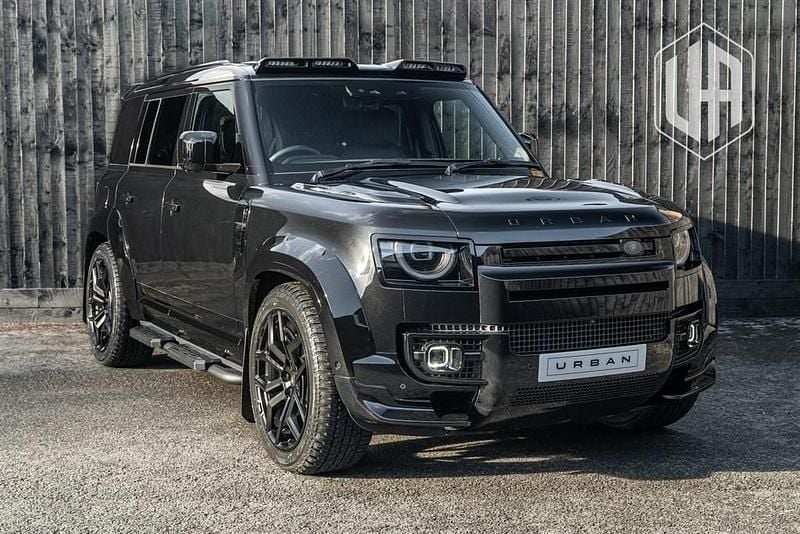 Used Land Rover Defender HSE Dynamic 345 HP (253 kW) 2025 Santorini black SUV