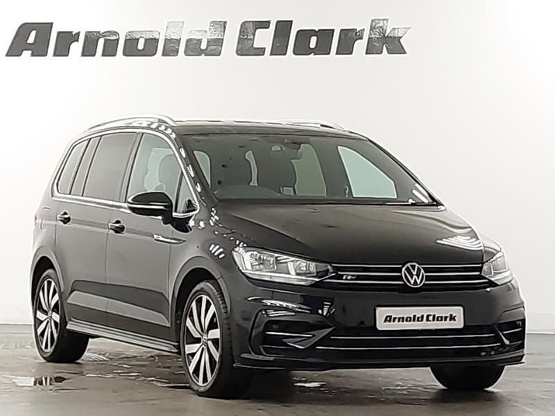 Black Used 2022 VW Touran R-line MPV | £26,998 (Expensive) - Image 1/4