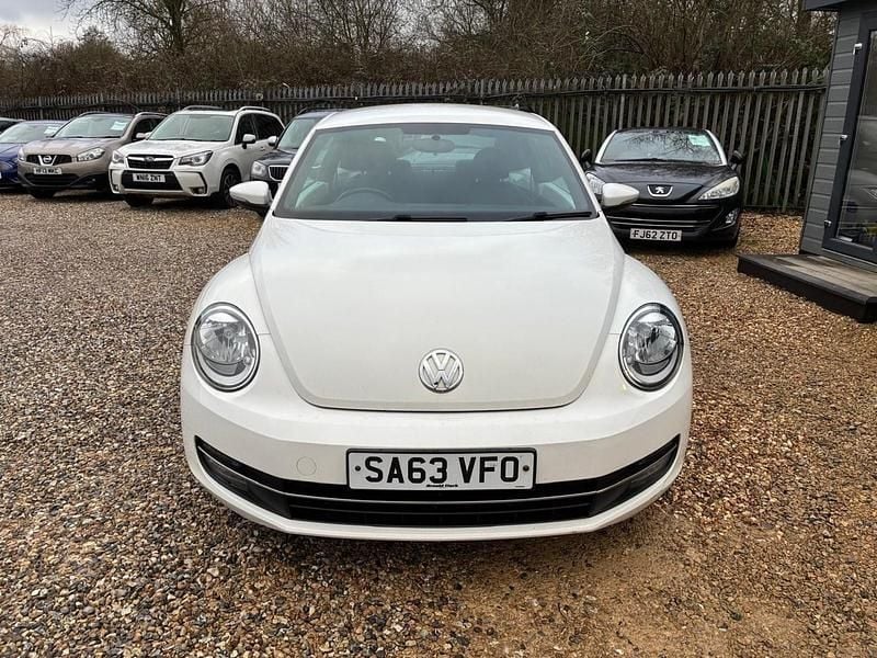Used VW Beetle Design 2013 White Hatchback
