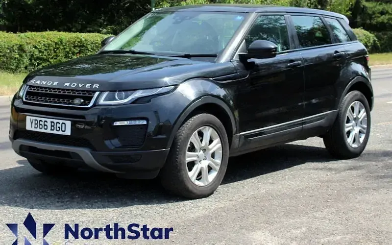 Used Land Rover Range Rover evoque SE 179 HP (131 kW) 2018 Hatchback