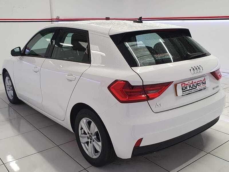Used Audi A1 Sportback 2020 White Hatchback