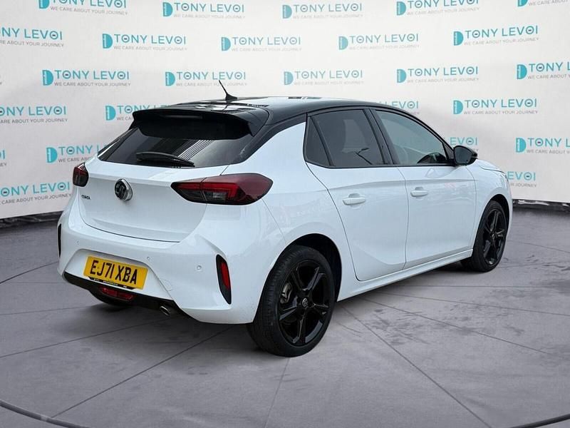 Used Vauxhall Corsa Edition 99 HP (72 kW) 2022 White Hatchback