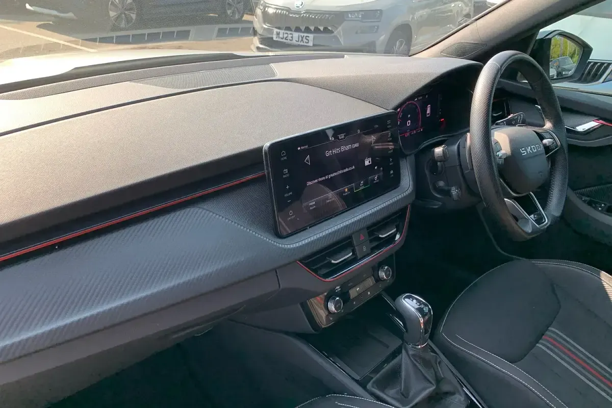 Used Skoda Kamiq Monte Carlo 115 HP (84 kW) 2025 Silver SUV