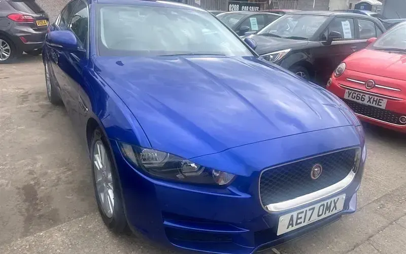 Używany Jaguar XE Prestige 200 KM (147 kW) 2016 Sedan/Limuzyna