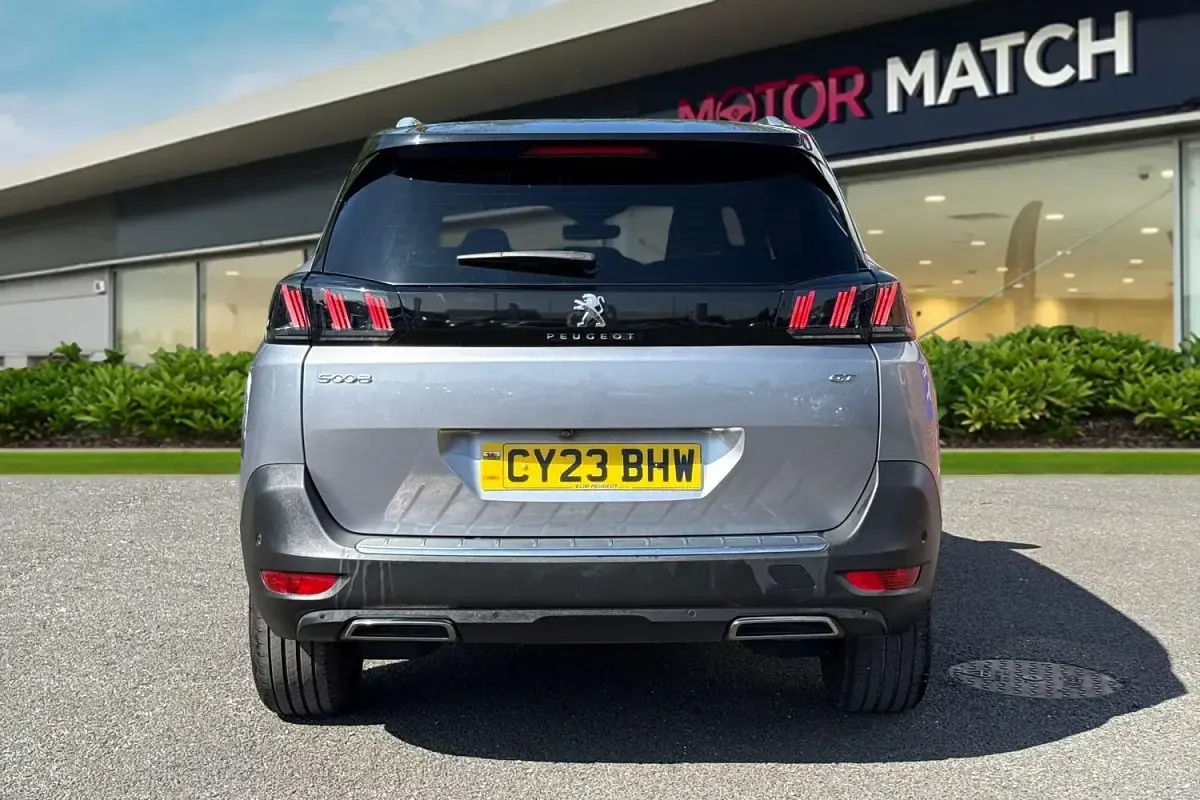 Second-hand Peugeot 5008 GT 2023 Gri SUV
